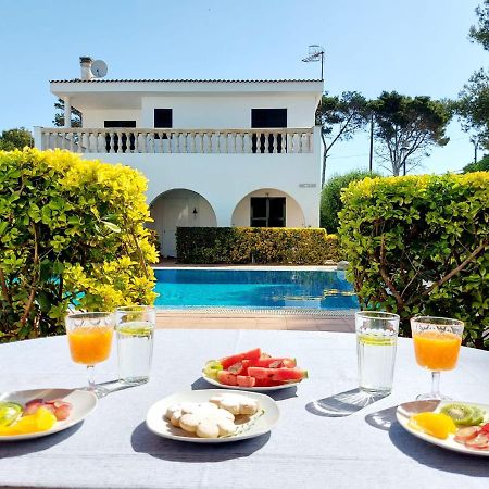 Villa Limon Cala Blanca  Buitenkant foto