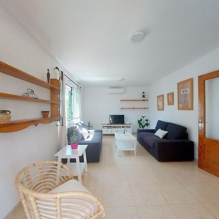 Villa Limon Cala Blanca  Buitenkant foto