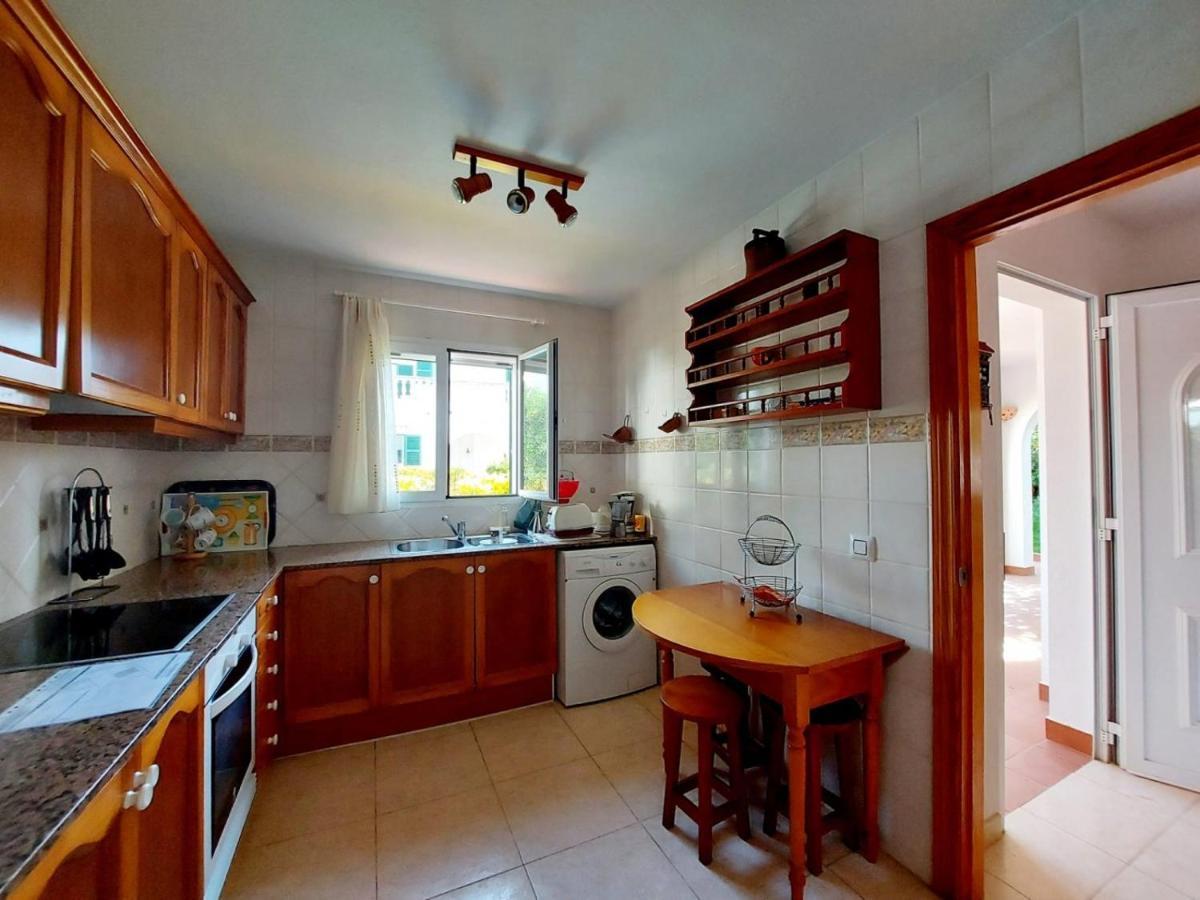 Villa Limon Cala Blanca  Buitenkant foto